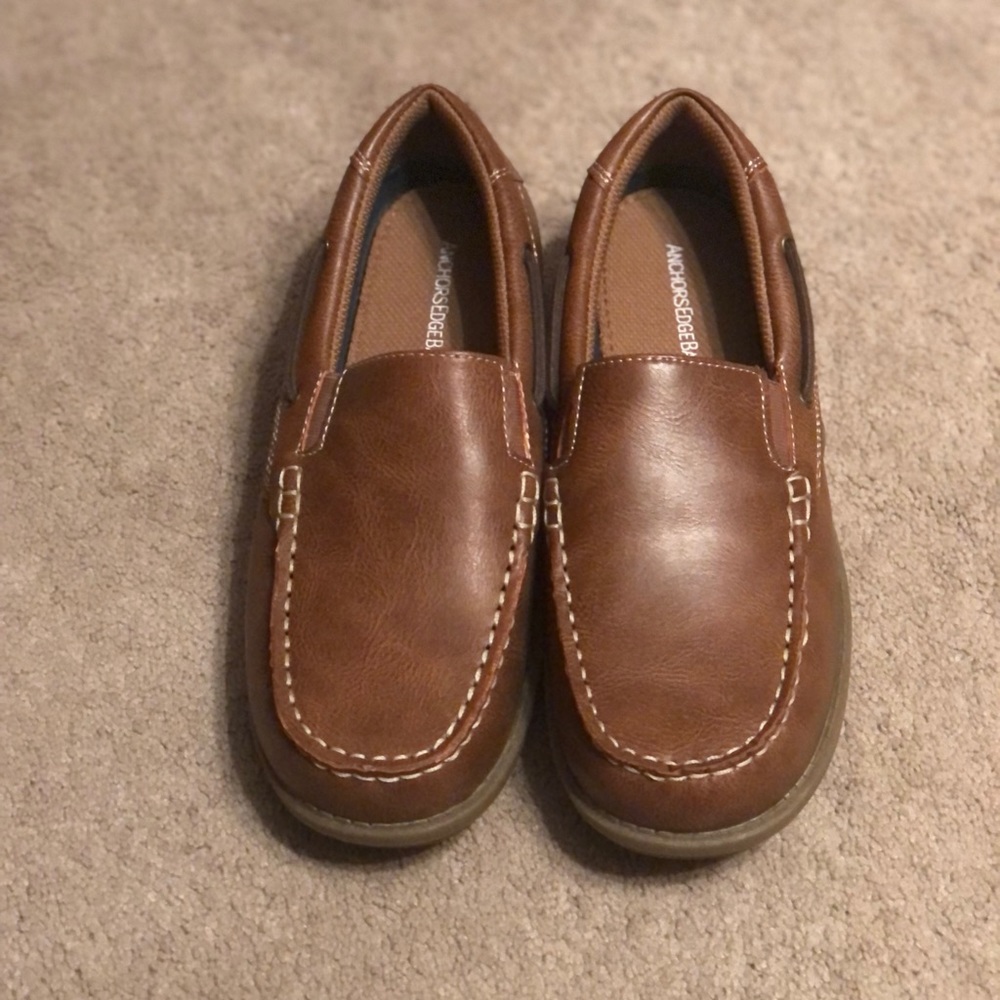 Boys causal shoes